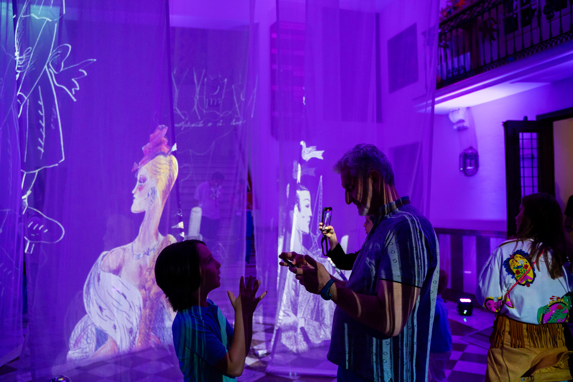 Detalle de experiencia inmersiva en la Noche en Blanco 2025